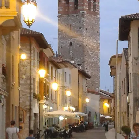 In Mit Terrasse * Marano Lagunare